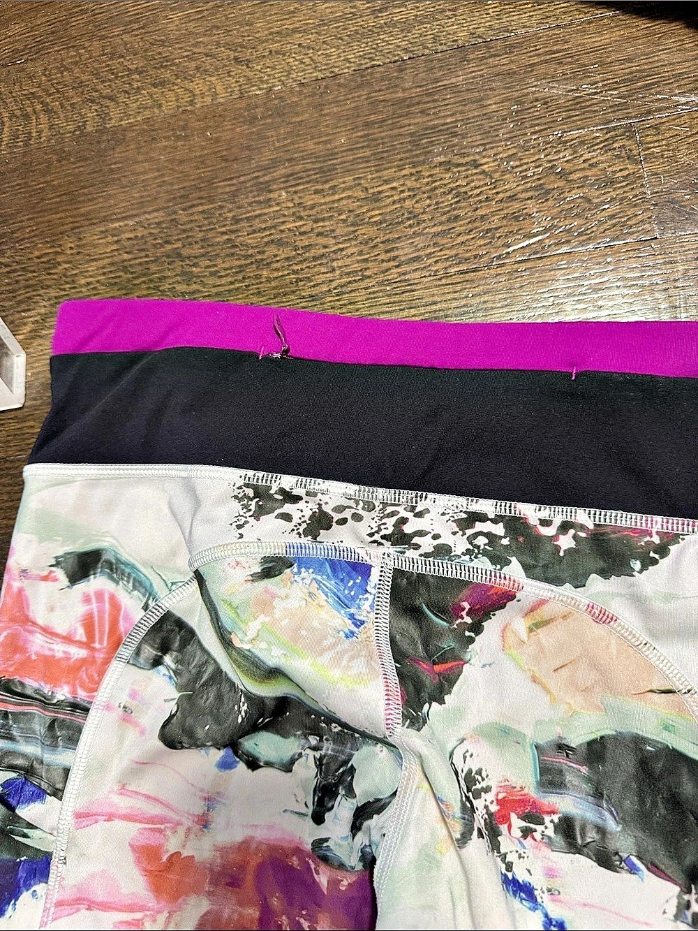 Lululemon Pace Rival Crop Abstract Print Leggings Pink & Black - Picture 2 of 6